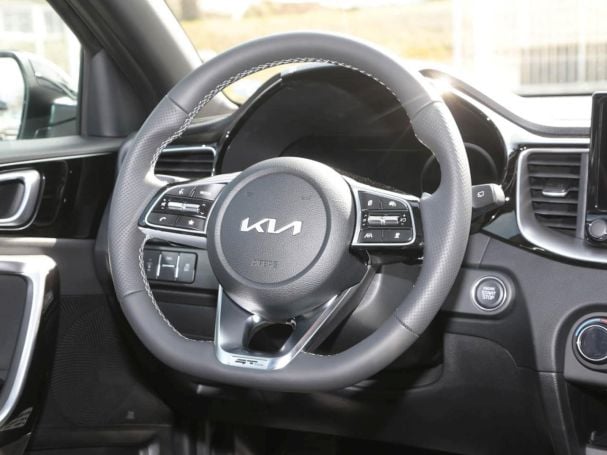 KIA Ceed 1.5T DCT GT-Line Navi Kamera JBL-Sound ACC KIA Ceed 1.5T DCT GT-Line Navi Kamera JBL-Sound ACC