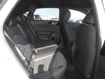 KIA Ceed 1.5T DCT GT-Line Navi Kamera Lenkradhzg JBL