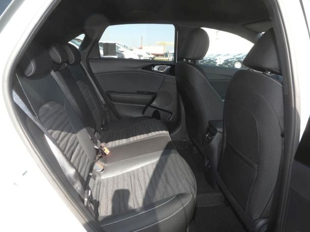 KIA Ceed 1.5T DCT GT-Line Navi Kamera Lenkradhzg JBL KIA Ceed 1.5T DCT GT-Line Navi Kamera Lenkradhzg JBL