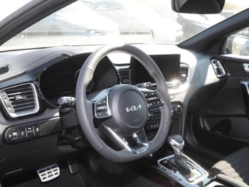 KIA Ceed 1.5T DCT GT-Line Navi Kamera Lenkradhzg JBL