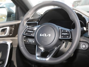 KIA Ceed 1.5T DCT GT-Line Navi Kamera Lenkradhzg JBL