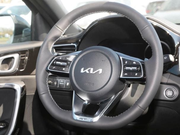 KIA Ceed 1.5T DCT GT-Line Navi Kamera Lenkradhzg JBL KIA Ceed 1.5T DCT GT-Line Navi Kamera Lenkradhzg JBL