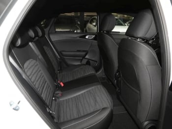 KIA Ceed 1.5T DCT GT Line Navi Kamera Privacy JBL