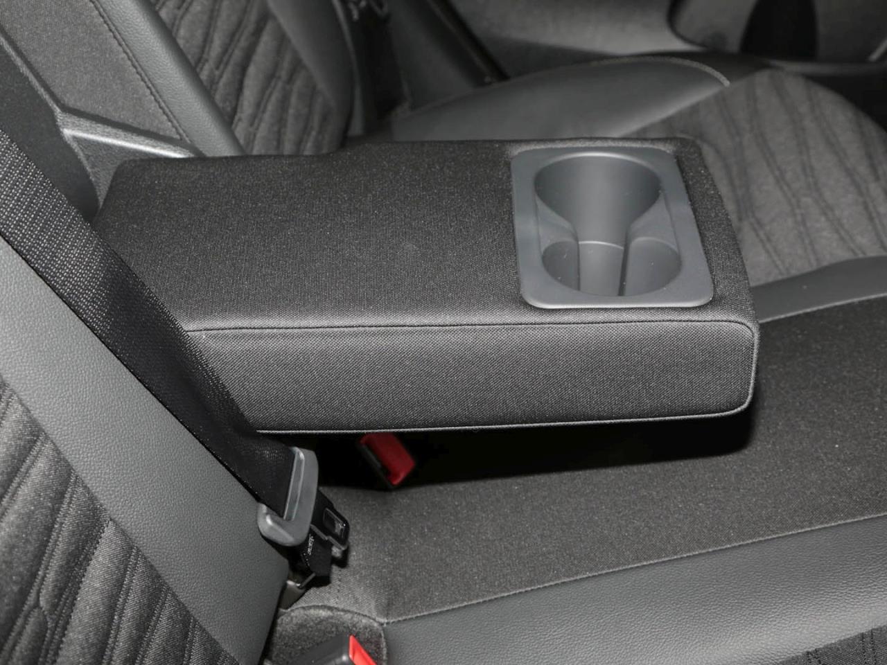 KIA Ceed 1.5T DCT GT-Line Navi Kamera Privacy JBL