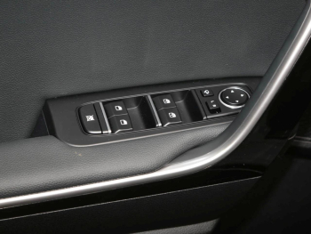 KIA Ceed 1.5T DCT GT Line Navi Kamera Privacy JBL
