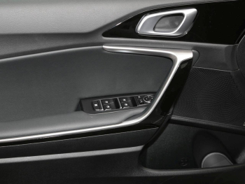 KIA Ceed 1.5T DCT GT-Line Navi Kamera Privacy JBL