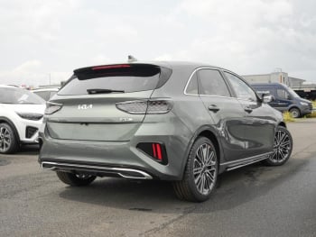 KIA Ceed 1.5T DCT GT Line Navi Kamera Privacy JBL