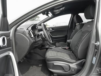 KIA Ceed 1.5T DCT GT Line Navi Kamera Privacy JBL
