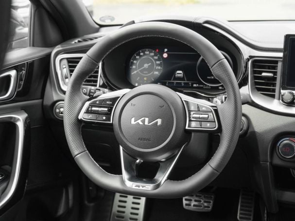 KIA Ceed 1.5T DCT GT Line Navi Kamera Privacy JBL KIA Ceed 1.5T DCT GT Line Navi Kamera Privacy JBL