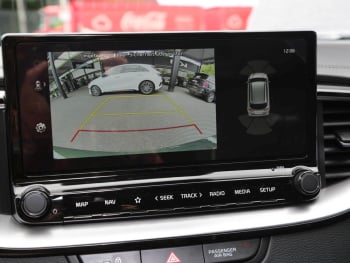 KIA Ceed 1.5T DCT GT Line Navi Kamera Privacy JBL