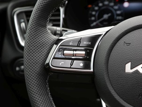 KIA Ceed 1.5T DCT GT Line Navi Kamera Privacy JBL KIA Ceed 1.5T DCT GT Line Navi Kamera Privacy JBL