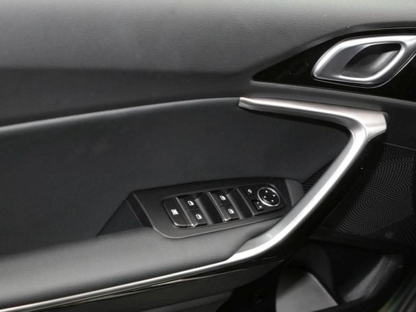 KIA Ceed 1.5T DCT GT Line Navi Kamera Privacy JBL KIA Ceed 1.5T DCT GT Line Navi Kamera Privacy JBL