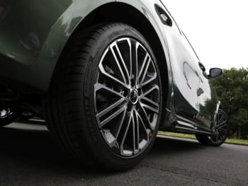 KIA Ceed 1.5T DCT GT Line Navi Kamera Privacy JBL