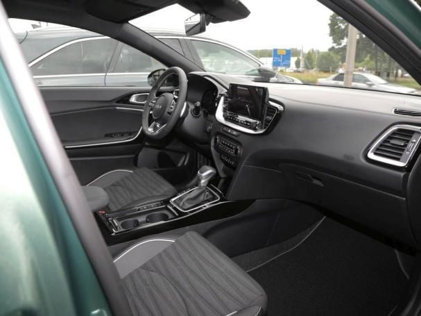 KIA Ceed 1.5T DCT GT Line Navi Kamera Privacy JBL KIA Ceed 1.5T DCT GT Line Navi Kamera Privacy JBL