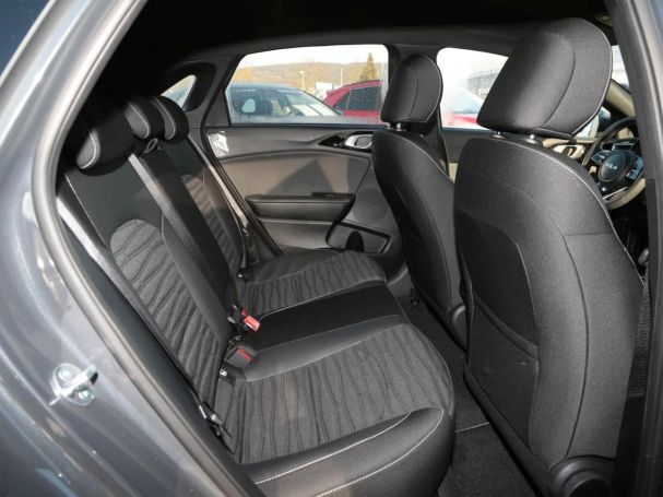KIA Ceed 1.5T DCT GT-Line Navi Kamera ACC KIA Ceed 1.5T DCT GT-Line Navi Kamera ACC