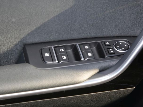 KIA Ceed 1.5T DCT GT-Line Navi Kamera ACC KIA Ceed 1.5T DCT GT-Line Navi Kamera ACC