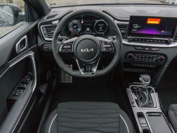 KIA Ceed 1.5T DCT GT-Line Navi Kamera Lenkradhzg JBL KIA Ceed 1.5T DCT GT-Line Navi Kamera Lenkradhzg JBL