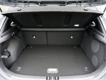 KIA Ceed 1.5T DCT GT-Line Navi Kamera Lenkradhzg JBL