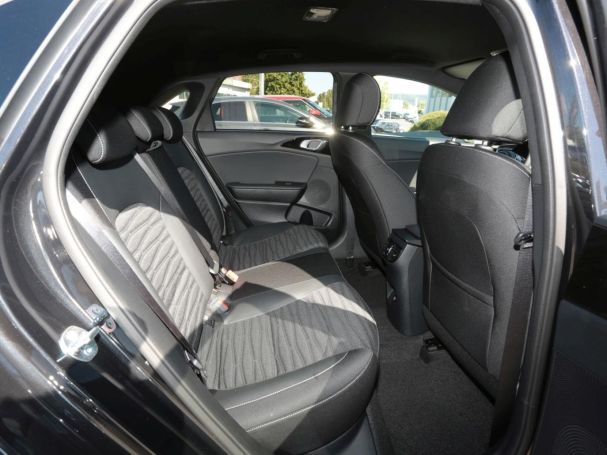 KIA Ceed 1.5T DCT GT-Line Navi JBL Kamera Privacy KIA Ceed 1.5T DCT GT-Line Navi JBL Kamera Privacy