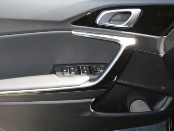 KIA Ceed 1.5T DCT GT-Line Navi JBL Kamera Privacy