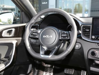 KIA Ceed 1.5T DCT GT-Line Navi JBL Kamera Privacy