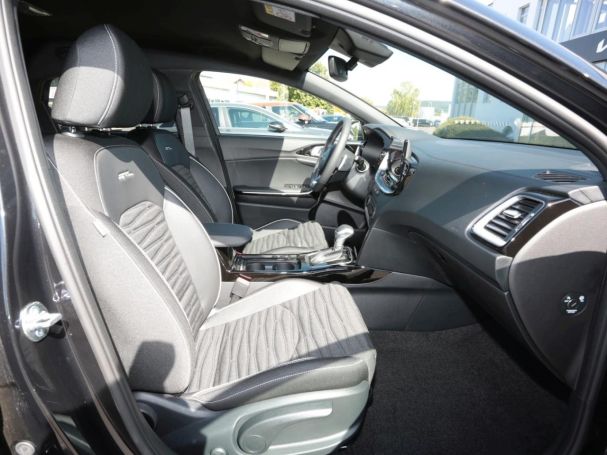 KIA Ceed 1.5T DCT GT-Line Navi JBL Kamera Privacy KIA Ceed 1.5T DCT GT-Line Navi JBL Kamera Privacy