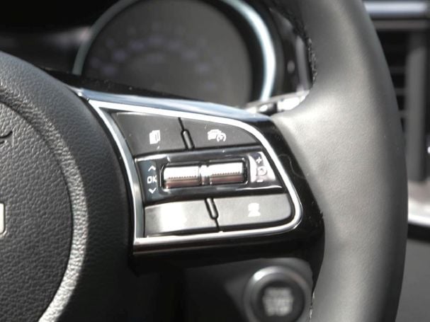 KIA Ceed 1.5T DCT Spirit Navi JBL-Sound ACC Totwinkel KIA Ceed 1.5T DCT Spirit Navi JBL-Sound ACC Totwinkel