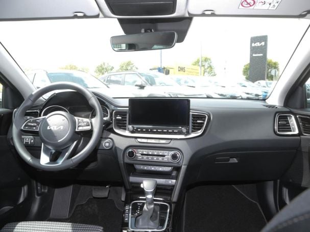 KIA Ceed 1.5T DCT Spirit Navi JBL-Sound ACC Totwinkel KIA Ceed 1.5T DCT Spirit Navi JBL-Sound ACC Totwinkel