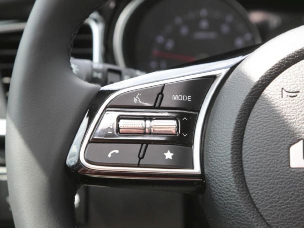 KIA Ceed 1.5T DCT Spirit Navi JBL-Sound ACC Totwinkel KIA Ceed 1.5T DCT Spirit Navi JBL-Sound ACC Totwinkel