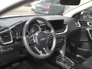 KIA Ceed 1.5T DCT Spirit Navi JBL-Sound ACC Totwinkel