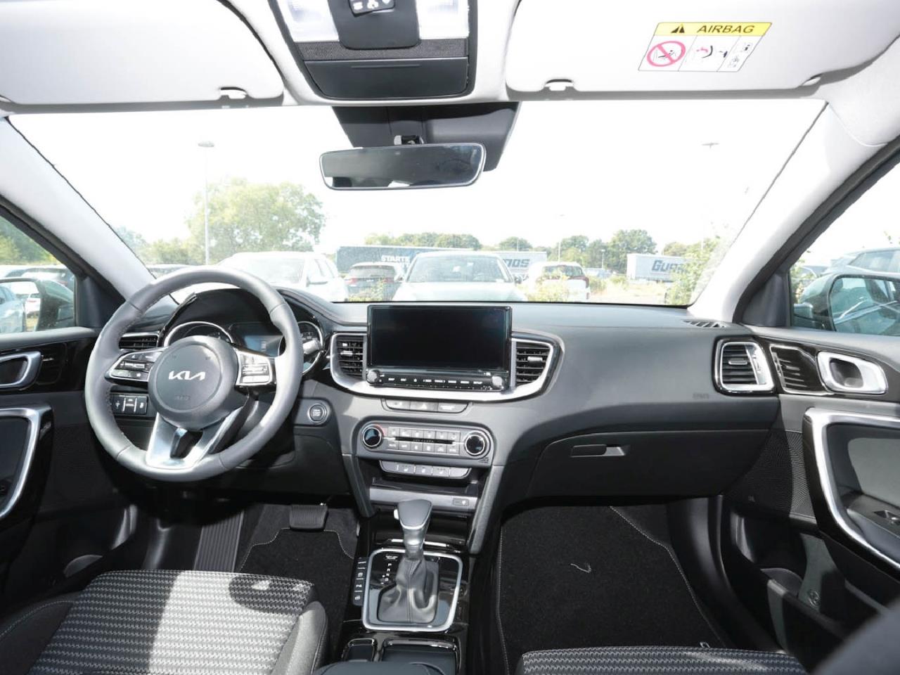 KIA Ceed 1.5T DCT Spirit Navi Kamera JBL-Sound ACC