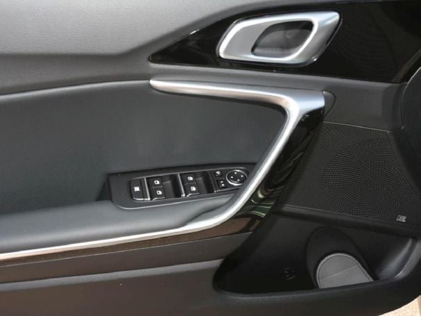 KIA Ceed 1.5T DCT Spirit Navi Kamera JBL-Sound ACC KIA Ceed 1.5T DCT Spirit Navi Kamera JBL-Sound ACC