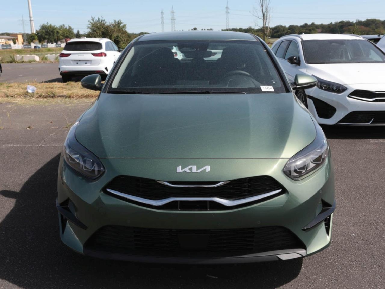 KIA Ceed 1.5T DCT Spirit Navi Kamera JBL-Sound ACC