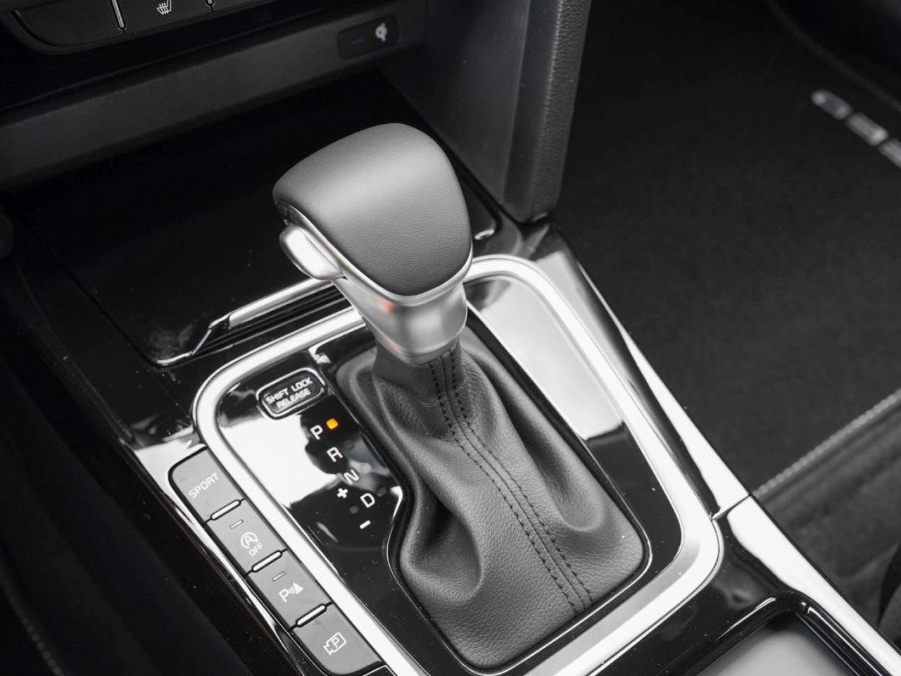 KIA Ceed 1.5T DCT Spirit Navi Kamera JBL-Sound ACC