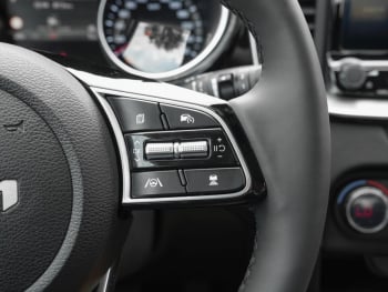 KIA Ceed 1.5T DCT Spirit Navi Kamera JBL-Sound ACC