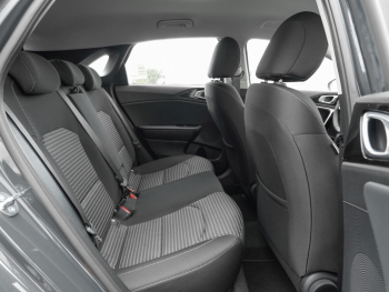 KIA Ceed 1.5T DCT Spirit Navi Kamera JBL-Sound ACC