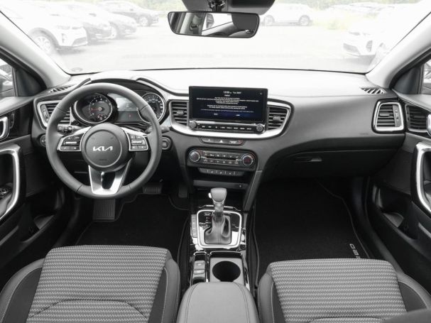 KIA Ceed 1.5T DCT Spirit Navi Kamera JBL-Sound ACC KIA Ceed 1.5T DCT Spirit Navi Kamera JBL-Sound ACC