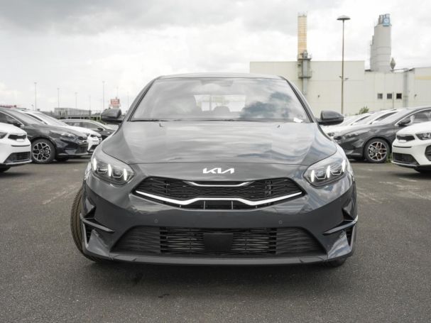 KIA Ceed 1.5T DCT Spirit Navi Kamera JBL-Sound ACC KIA Ceed 1.5T DCT Spirit Navi Kamera JBL-Sound ACC