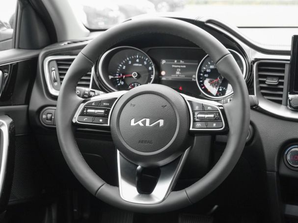KIA Ceed 1.5T DCT Spirit Navi Kamera JBL-Sound ACC KIA Ceed 1.5T DCT Spirit Navi Kamera JBL-Sound ACC