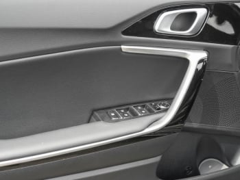 KIA Ceed 1.5T DCT Spirit Navi Kamera JBL Sound ACC