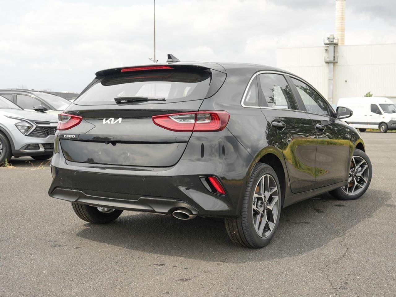 KIA Ceed 1.5T DCT Spirit Navi Kamera JBL Sound ACC