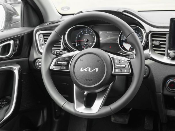 KIA Ceed 1.5T DCT Spirit Navi Kamera JBL Sound ACC KIA Ceed 1.5T DCT Spirit Navi Kamera JBL Sound ACC