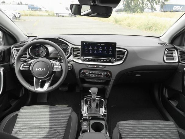 KIA Ceed 1.5T DCT Spirit Navi Kamera JBL Sound ACC KIA Ceed 1.5T DCT Spirit Navi Kamera JBL Sound ACC