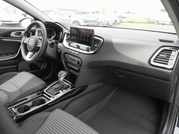 KIA Ceed 1.5T DCT Spirit Navi Kamera JBL Sound ACC KIA Ceed 1.5T DCT Spirit Navi Kamera JBL Sound ACC