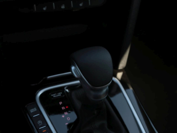 KIA Ceed 1.5T DCT Ultimate Edition Navi Kamera JBL