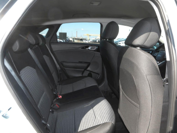 KIA Ceed 1.5T DCT Ultimate Edition Navi Kamera JBL