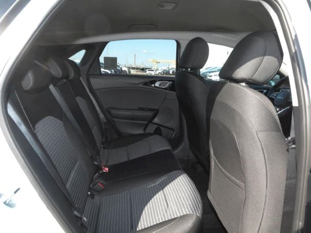 KIA Ceed 1.5T DCT Ultimate Edition Navi Kamera JBL KIA Ceed 1.5T DCT Ultimate Edition Navi Kamera JBL