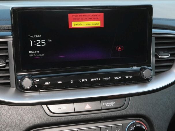 KIA Ceed 1.5T DCT Ultimate Edition Navi Kamera JBL KIA Ceed 1.5T DCT Ultimate Edition Navi Kamera JBL