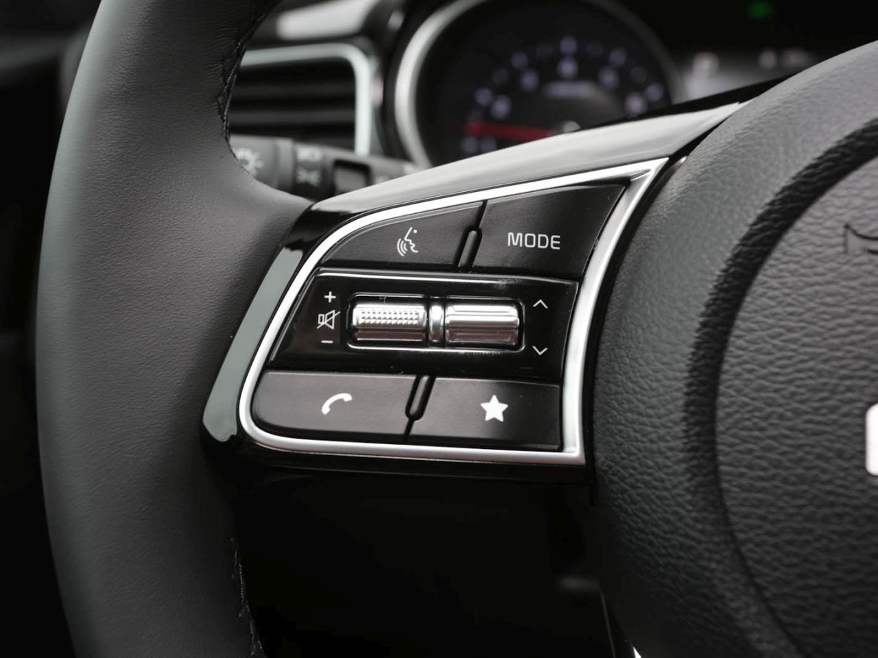 KIA Ceed 1.5T DCT Ultimate Edition Navi Kamera JBL