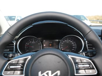 KIA Ceed 1.5T DCT Ultimate Edition Navi Kamera JBL